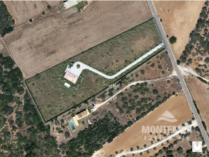 Plot with building license for sale in Campos