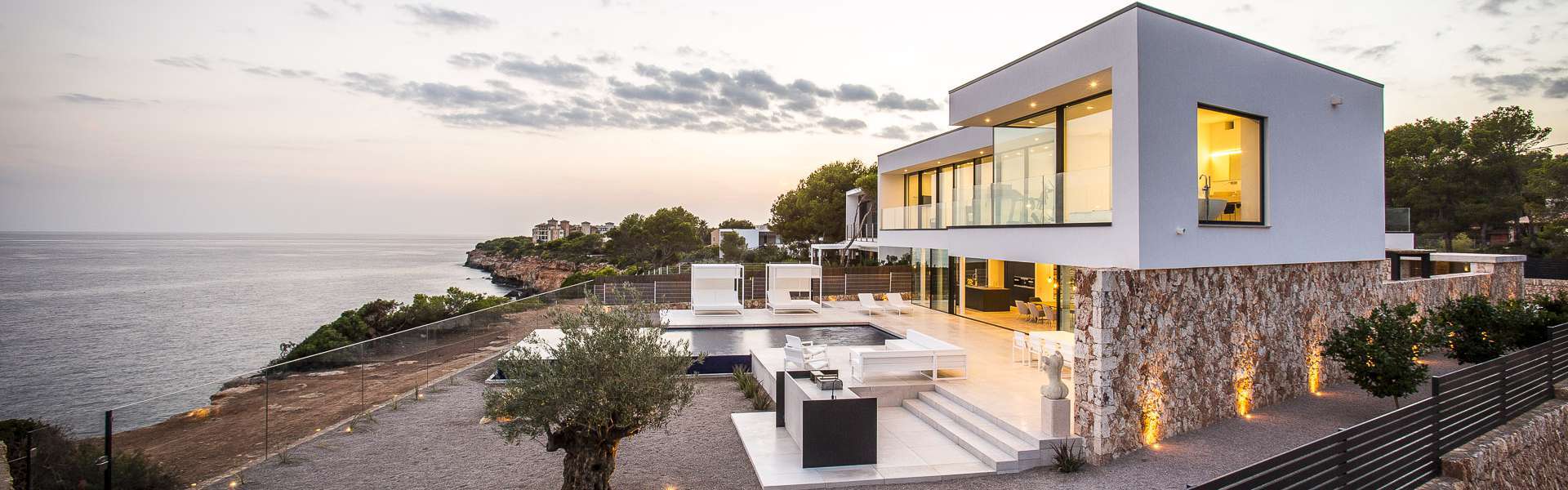 Cala Pi -  Exclusive villa at the seaside